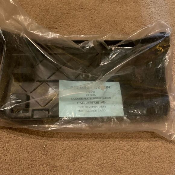 Premium OEM License Plate Bracket 04857351AB *NEW* - Picture 3 of 4